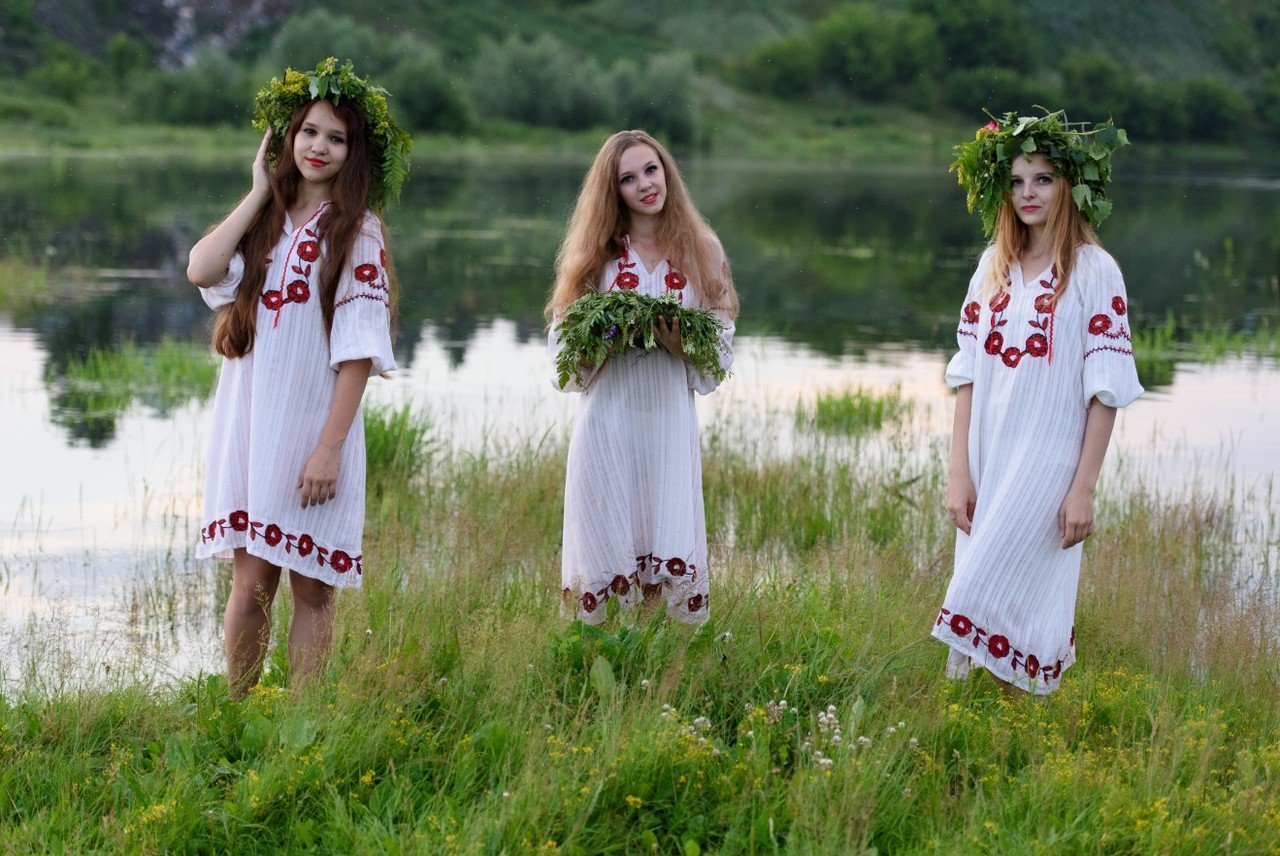 Slavic women in Yangjiang