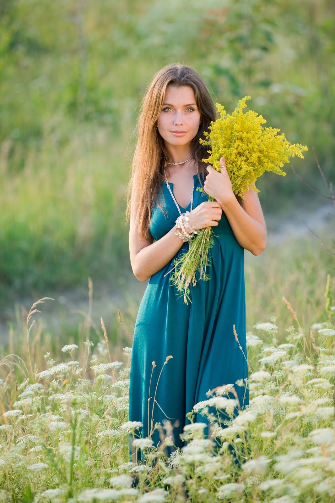 Slavic women in Yangjiang