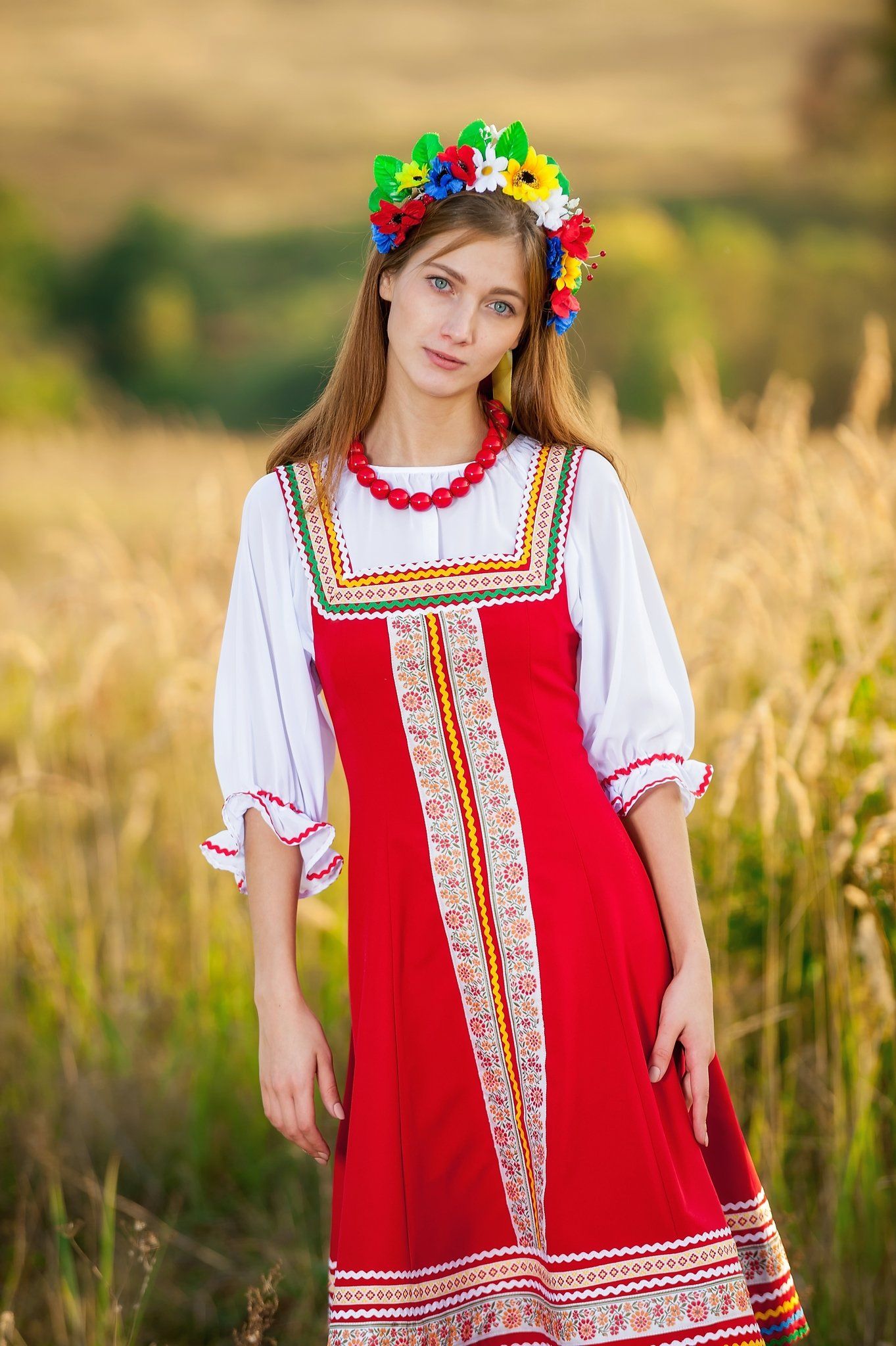 Women in Slavic costumes in Yangjiang